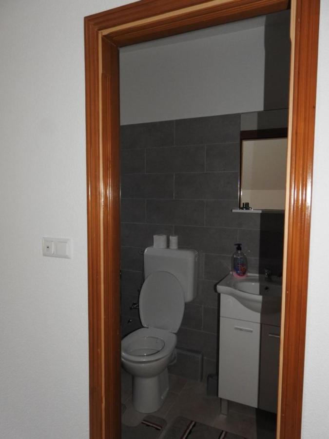 Omar & Una Apartmani Бихач Экстерьер фото