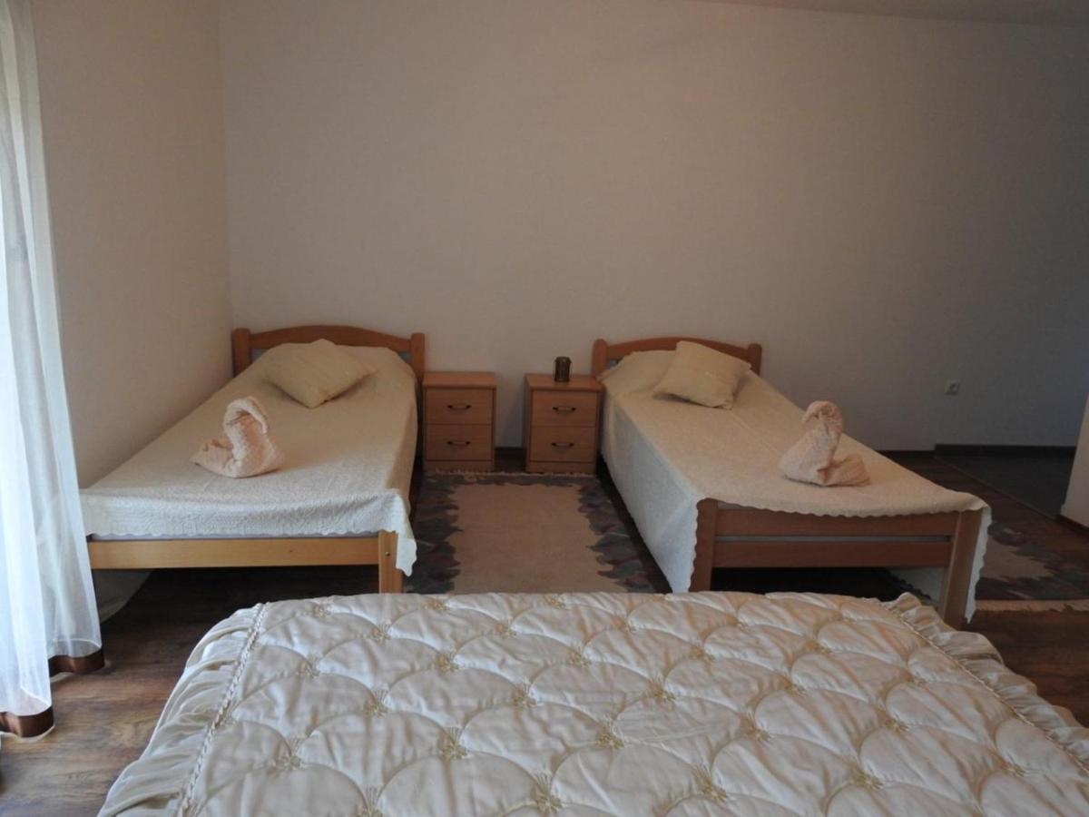 Omar & Una Apartmani Бихач Экстерьер фото