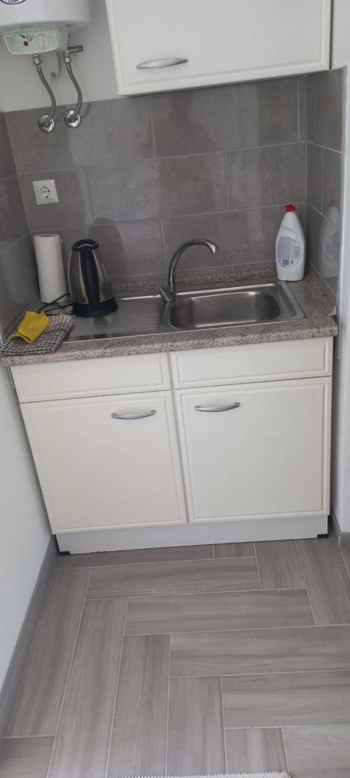 Omar & Una Apartmani Бихач Экстерьер фото